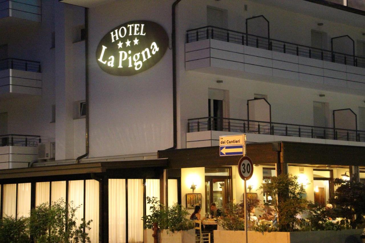 Hotel La Pigna Lignano Sabbiadoro Extérieur photo