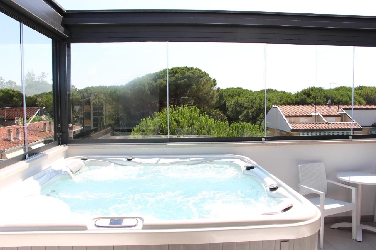 Hotel La Pigna Lignano Sabbiadoro Extérieur photo