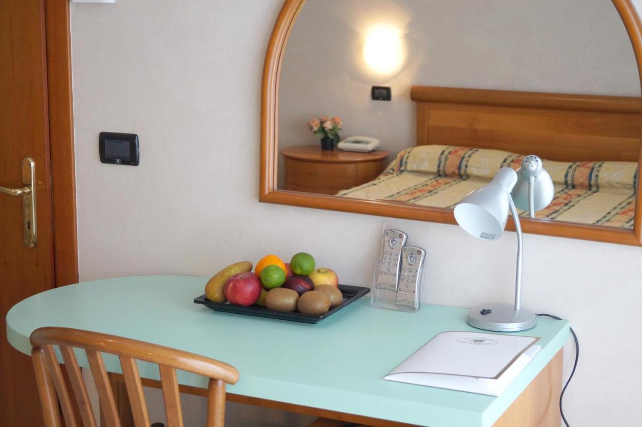 Hotel La Pigna Lignano Sabbiadoro Extérieur photo