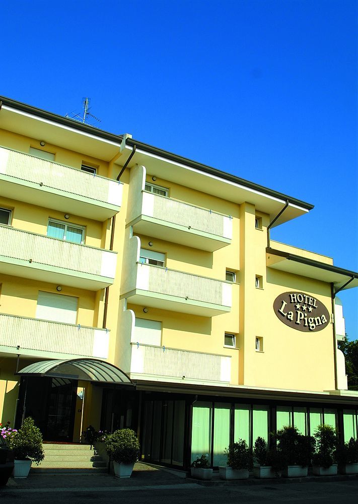 Hotel La Pigna Lignano Sabbiadoro Extérieur photo